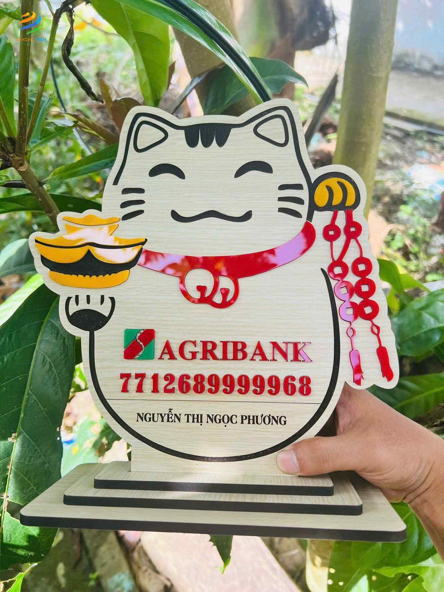 Thông tin chuyển khoản được cung cấp đẩy đủ trên bảng mã quét qr thanh toán 